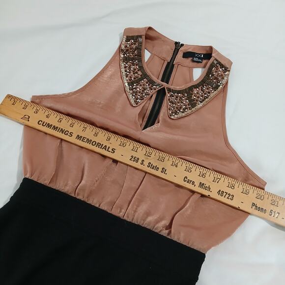 XXI Medium Halter peak-a-boo front Sequin Collar Exposed Zipper Back Dress poly - Picture 11 of 13